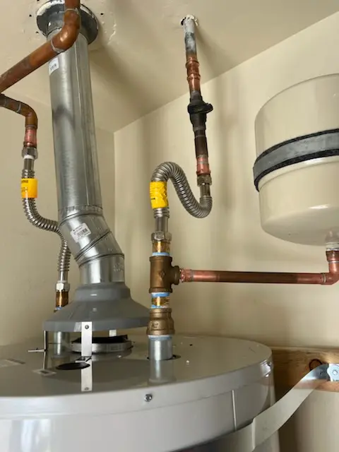 Water heater installation and plumbing repair in Eastborough